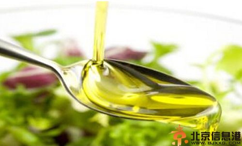 自制补水保湿化妆水方法大全 健康养颜护肤