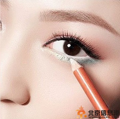 时尚新娘妆化妆教程 打造最美个性新娘