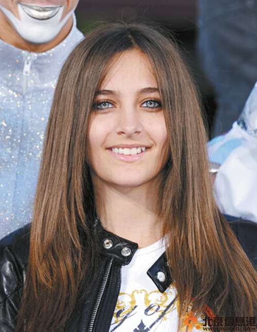 杰克逊女儿Paris Jackson 传言称其未婚怀孕