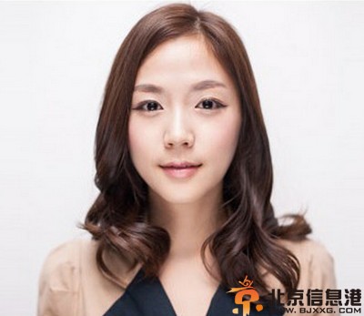韩式卷发发型图片 让你瞬间活力复苏