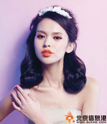 盘点新娘发型详细步骤 复古发型自己也可以DIY