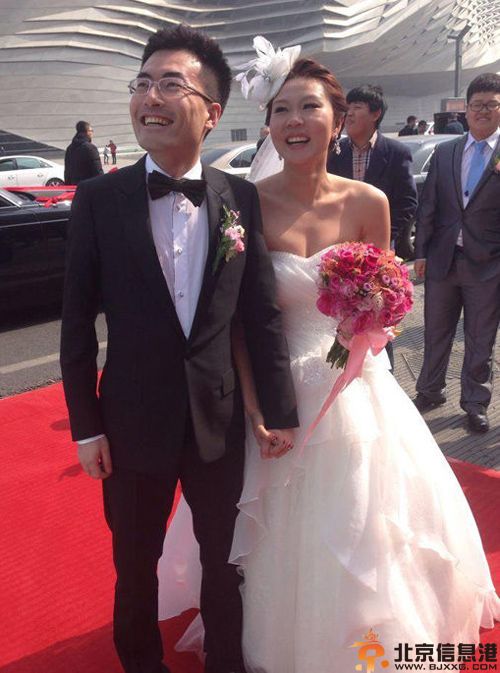 世界游泳冠军赵菁老公是谁 韩乔生当主持焦刘洋做伴娘