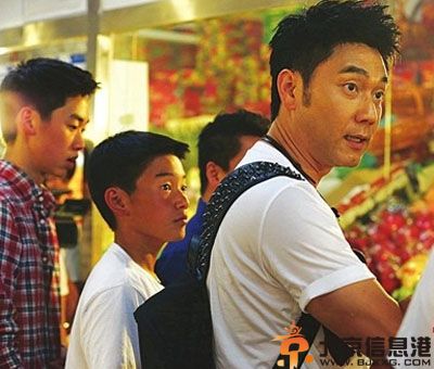 林依轮的前妻黄琏资料照片 曝现任老婆西华个人资料儿子照片