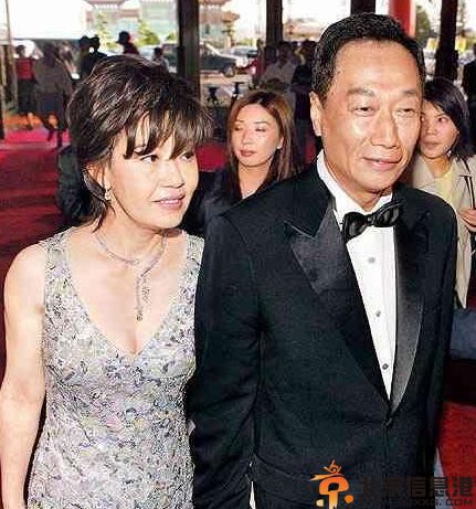 郭台铭老婆是谁 揭前妻林淑如现任老婆曾馨莹个人资料
