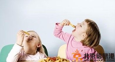 宝宝挑食怎么办 从多方面入手改掉坏习惯