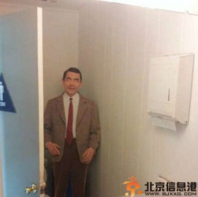 内涵笑话略微粗暴地脱下她的裤子 然后就给我看这个