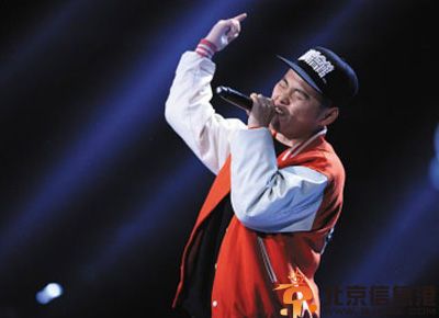 谢帝老子明天不上班歌词 被称为年度放假神曲