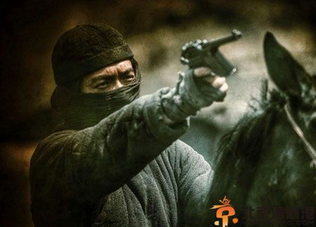 电视剧金战剧情介绍演员表 张博周显欣成欢喜冤家