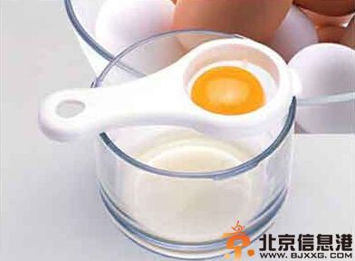 教你自制保湿补水面膜 给肌肤做一个水润spa