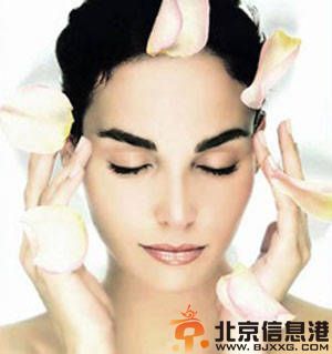 学会卸妆油的使用方法 不要让皮肤越变越糟