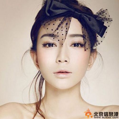 怎样化妆显脸小 塑造精致小V脸