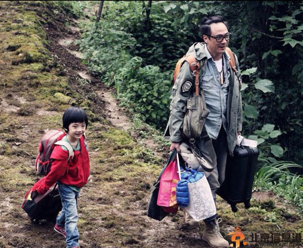 爸爸去哪儿2拍摄照片曝光 黄磊陆毅杨威吴镇宇曹格