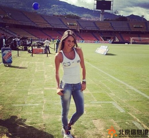哥伦比亚美女记者Alejandra Buitrago资料照片 被封世界杯女神