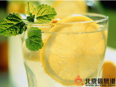 五大排毒食谱 教你吃出年轻好气色