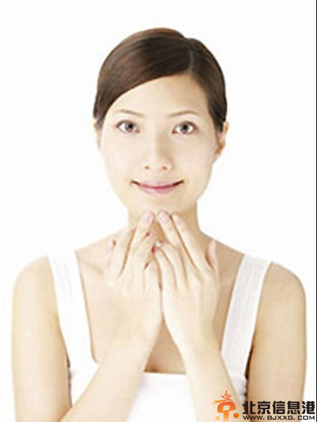 脸部瘦脸按摩手法 坚持八步都浮肿说再见