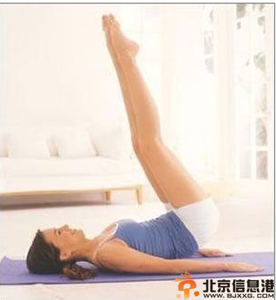 怎样快速提臀瘦腿 让你摇身变成小电臀