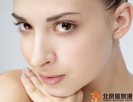 去黑头最有效的方法 3种方法扫除黑头