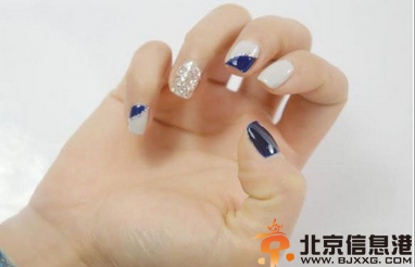 法式美甲怎么做 法式美甲步骤大揭秘