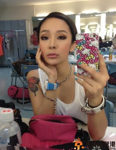 国光帮帮忙nana个人资料微博照片 与屈中恒是什么关系