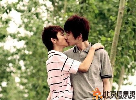 麦洛洛和夏河为什么分手 揭两人<a href='http://www.bjxxg.cn/beijing/gushi/' target='_blank'><u>故事</u></a>疑小三李佳文照片曝光