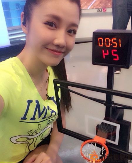 央视主播刘语熙微博个人资料曝光 海量生活比基尼照曝光