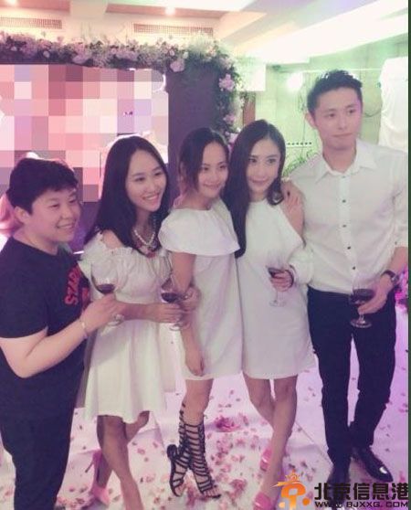 张嘉倪老公是谁揭其个人资料 生日被男友求婚感动落泪
