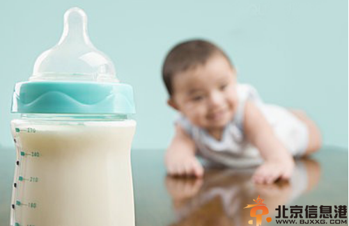 婴儿奶瓶什么材质好 不同材质奶瓶优缺点分享