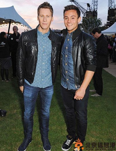 汤姆戴利男友达斯汀·兰斯·布莱克资料 承认出柜曝亲吻照