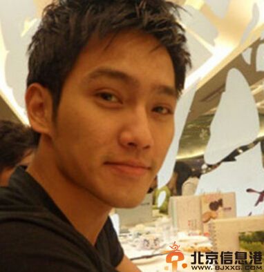 赵雅芝儿子黄恺杰个人资料 揭疑似黄恺杰整容前后对比照