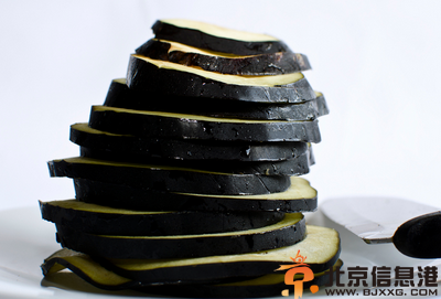 生吃茄子能减肥吗 小心不能减肥还中毒