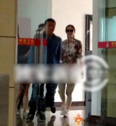 制片人徐佳宁老婆是谁揭个人资料 曝与李小冉结婚领证