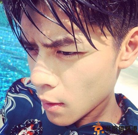 快乐大本营扈忠汉个人资料微博照片 新晋长腿男神秀舞技