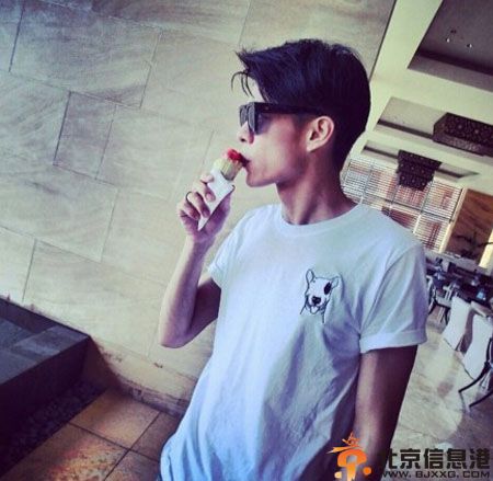 快乐大本营扈忠汉个人资料微博照片 新晋长腿男神秀舞技