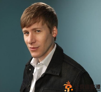 汤姆戴利与男友激吻照曝光 揭达斯汀·兰斯·布莱克照片资料