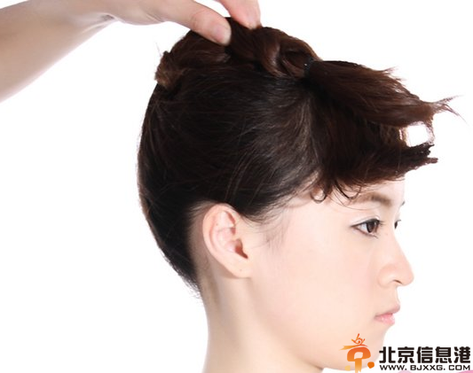 宴会盘发图解 彰显宴会主角魅力