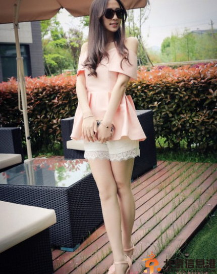 夏季服饰搭配图片 妹子们就该这样穿