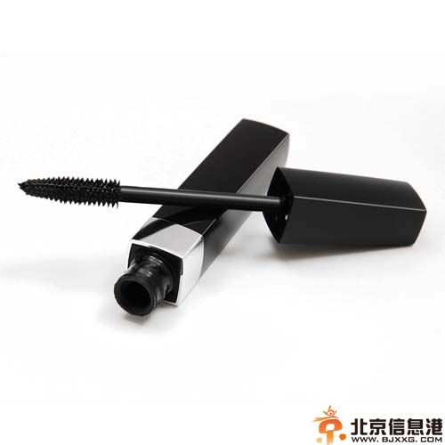 如何选择睫毛膏 轻松打造迷人电眼