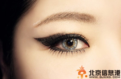 眼影怎么画好看 助你打造奢华欧美金属眼妆