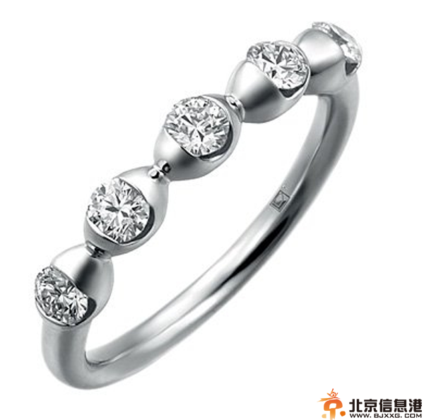 2014新款结婚戒指 样式独特让你成为焦点