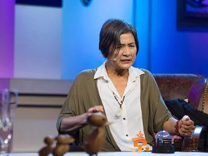 《大牌驾到》郑佩佩炮轰张柏芝20140618完整版高清视频在线观看