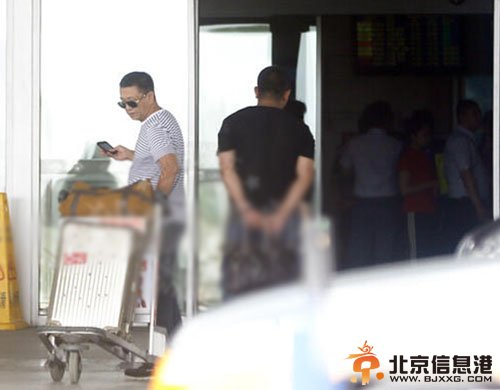 疑李小冉新欢男友徐佳宁曝光 徐佳宁个人资料照片受关注