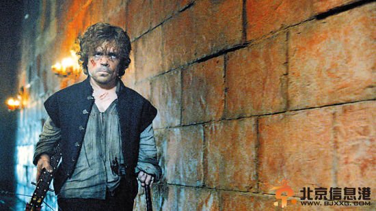 权力的游戏第四季大结局收官 小恶魔杀死雪伊残暴弑父