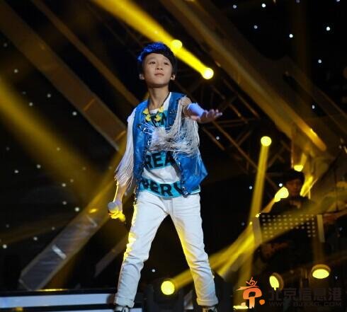 尚雯婕(微博)爱徒黄星