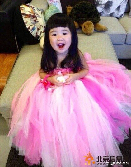 爸爸去哪儿第二季曹格女儿grace曹恩华资料照片 爸爸2姐姐grace生活照