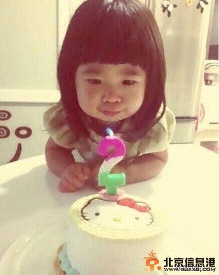 爸爸去哪儿第二季曹格女儿grace曹恩华资料照片 爸爸2姐姐grace生活照