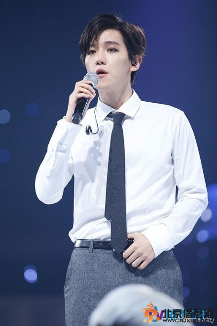 边伯贤金泰妍交往引关注 《roommate》EXO伯贤到访灿烈家7月播出