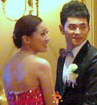 主持人李晨老婆赵琼个人资料微博介绍 主持人李晨老婆生子近照