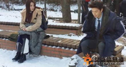 Super Junior李东海与Smile.G幼琳亲密合照曝光 电影《传闻》东海剧照曝光