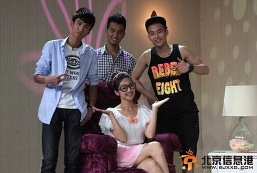 十送红军叶小桃是谁演的 扮演者李小萌个人资料介绍