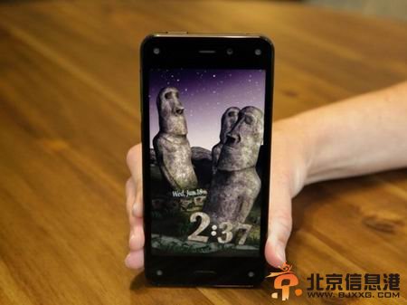 亚马逊推Fire Phone 配3D屏幕售649美元